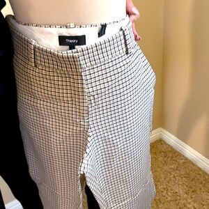 I like New! Theory slacks